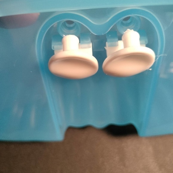 Tupperware Fridge Smart mini containers #4735 with lids #4736 (E8) - Picture 9 of 10